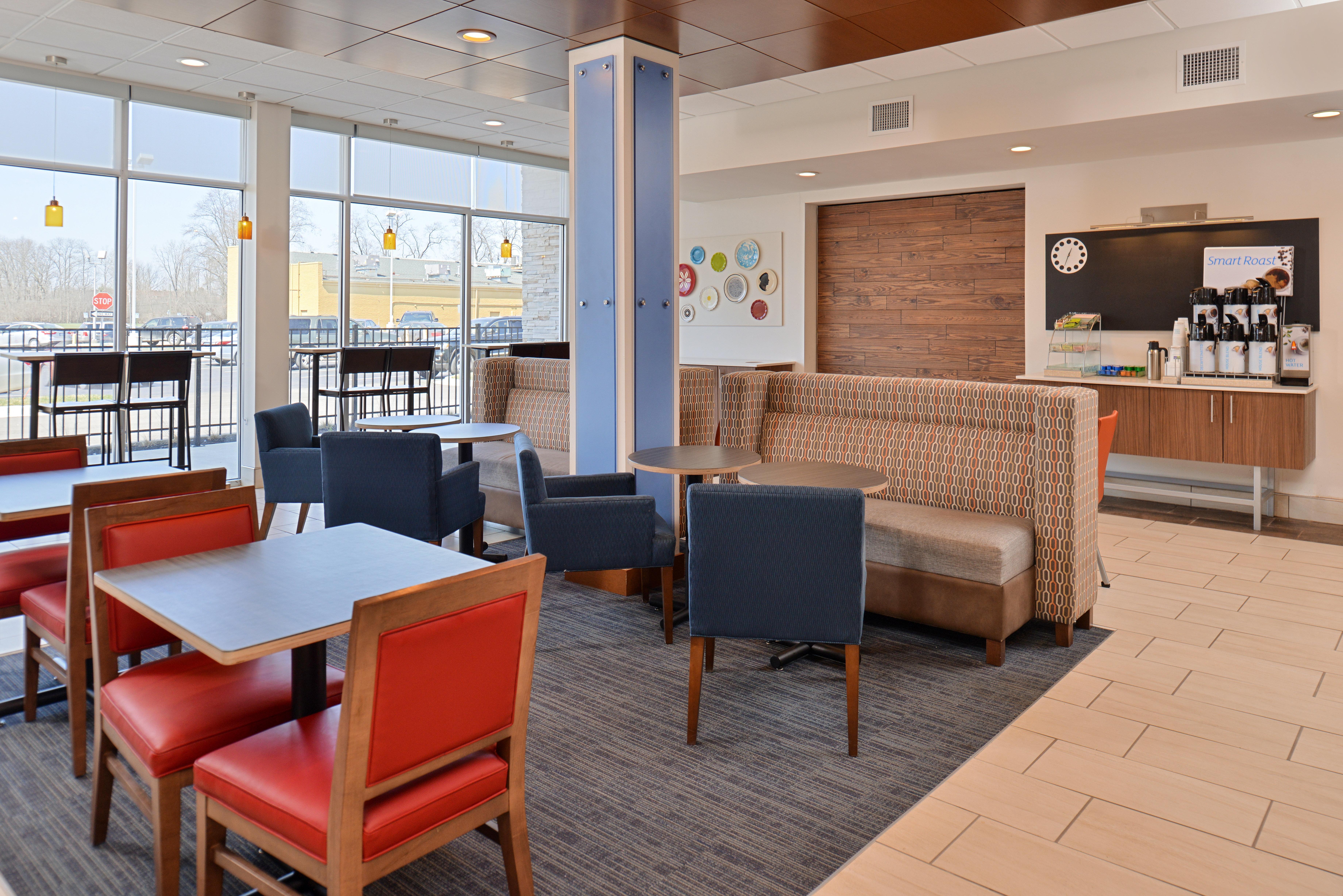 Holiday Inn Express & Suites - Southgate - Detroit Area, An Ihg Hotel Exterior foto